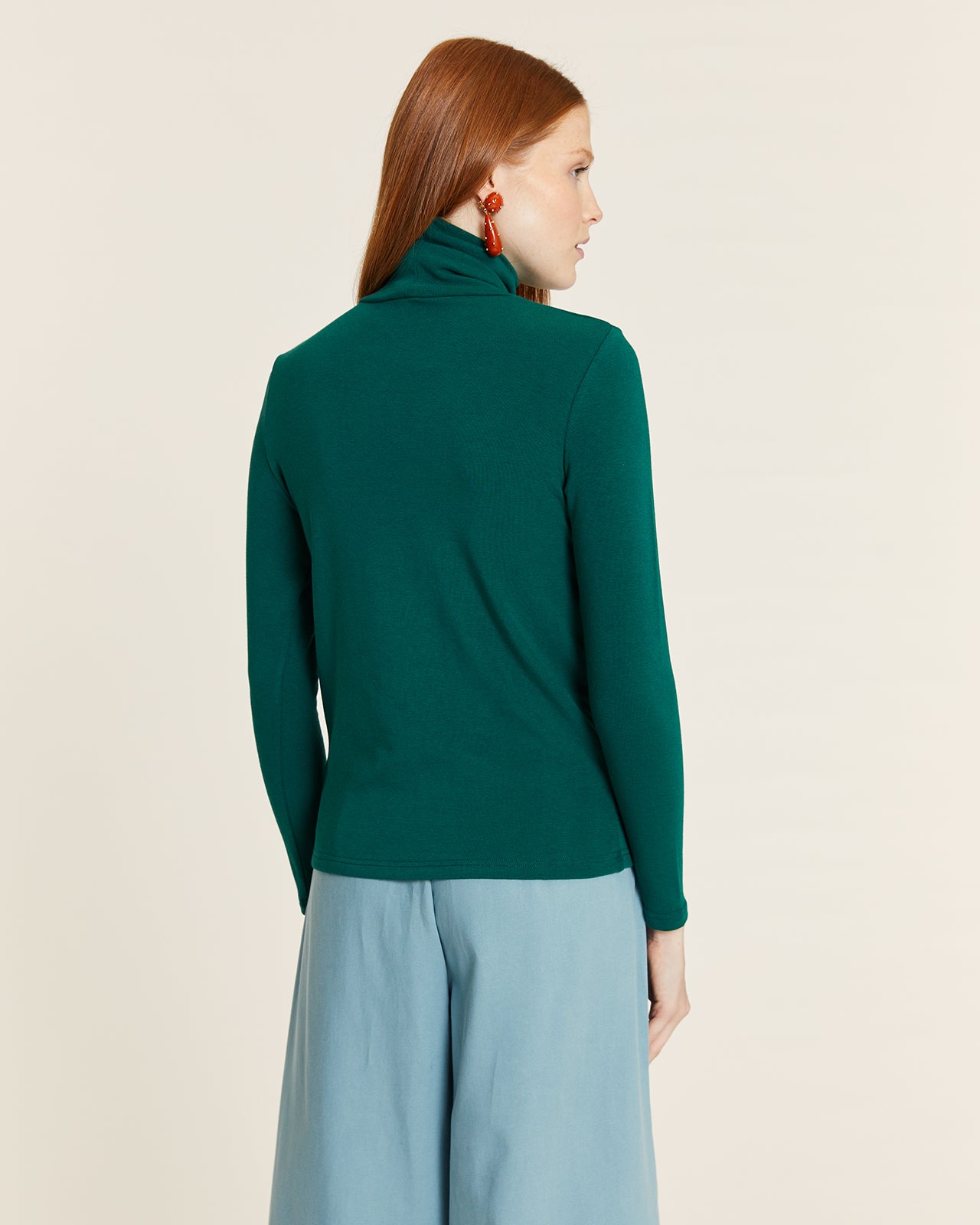 GREEN SWAN NECK KNIT TOP