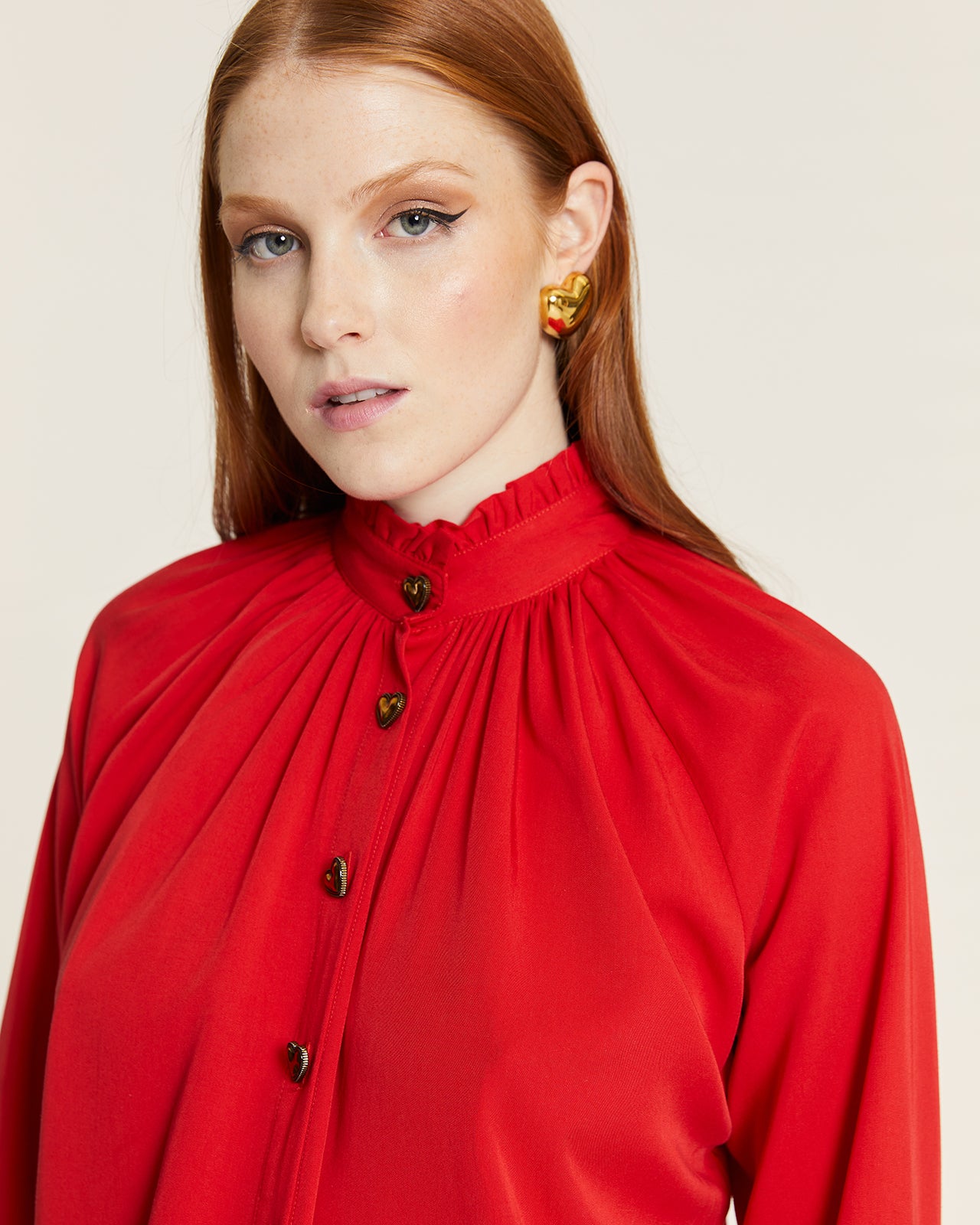 HIGH NECK BLOUSE WITH RED BUTTON