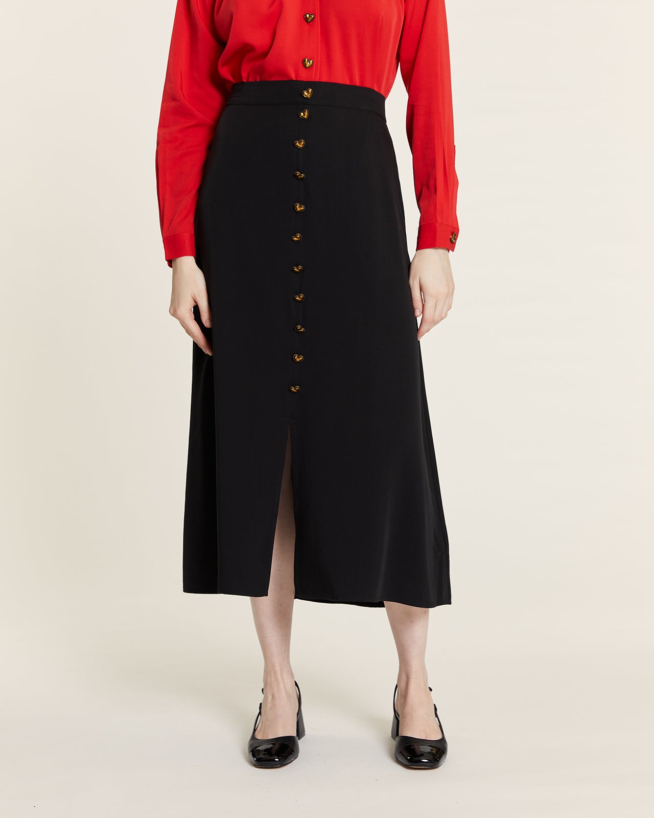 BLACK HEART BUTTON SKIRT