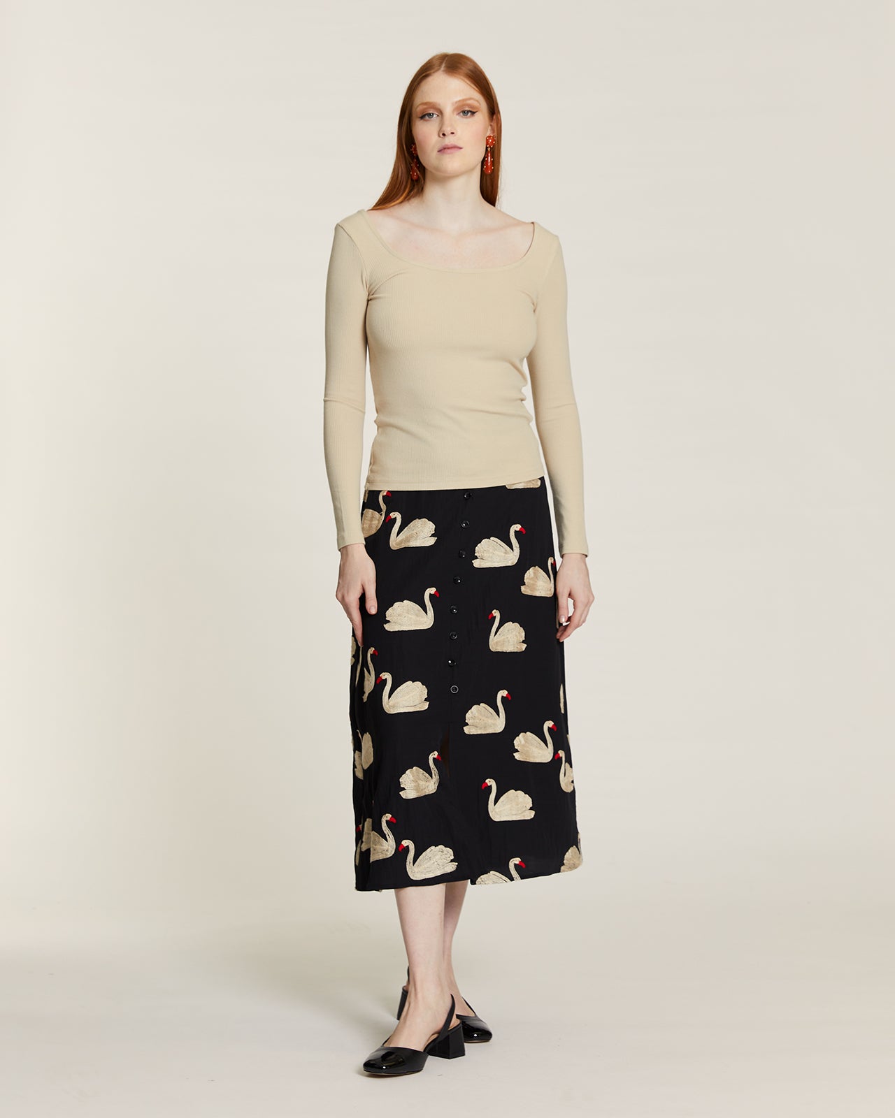 SWAN EMBROIDERED SKIRT