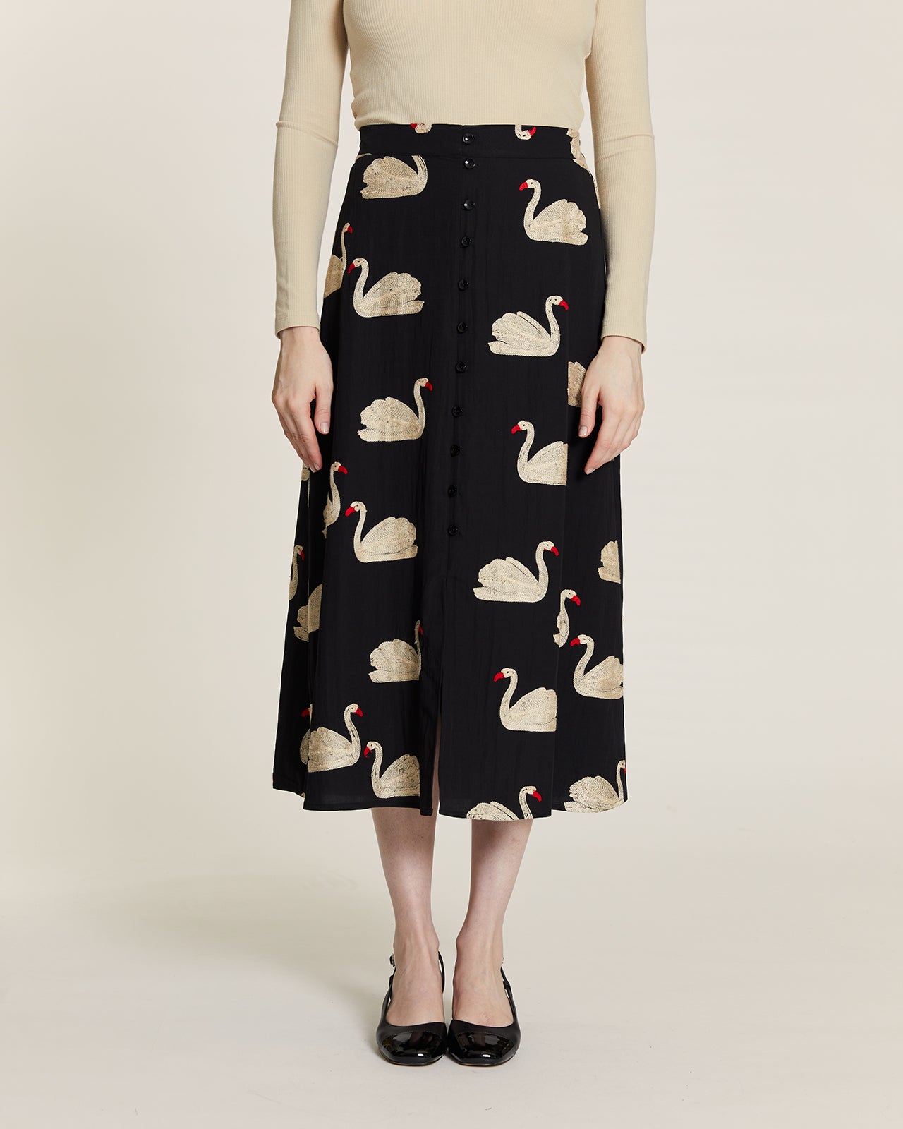 SWAN EMBROIDERED SKIRT