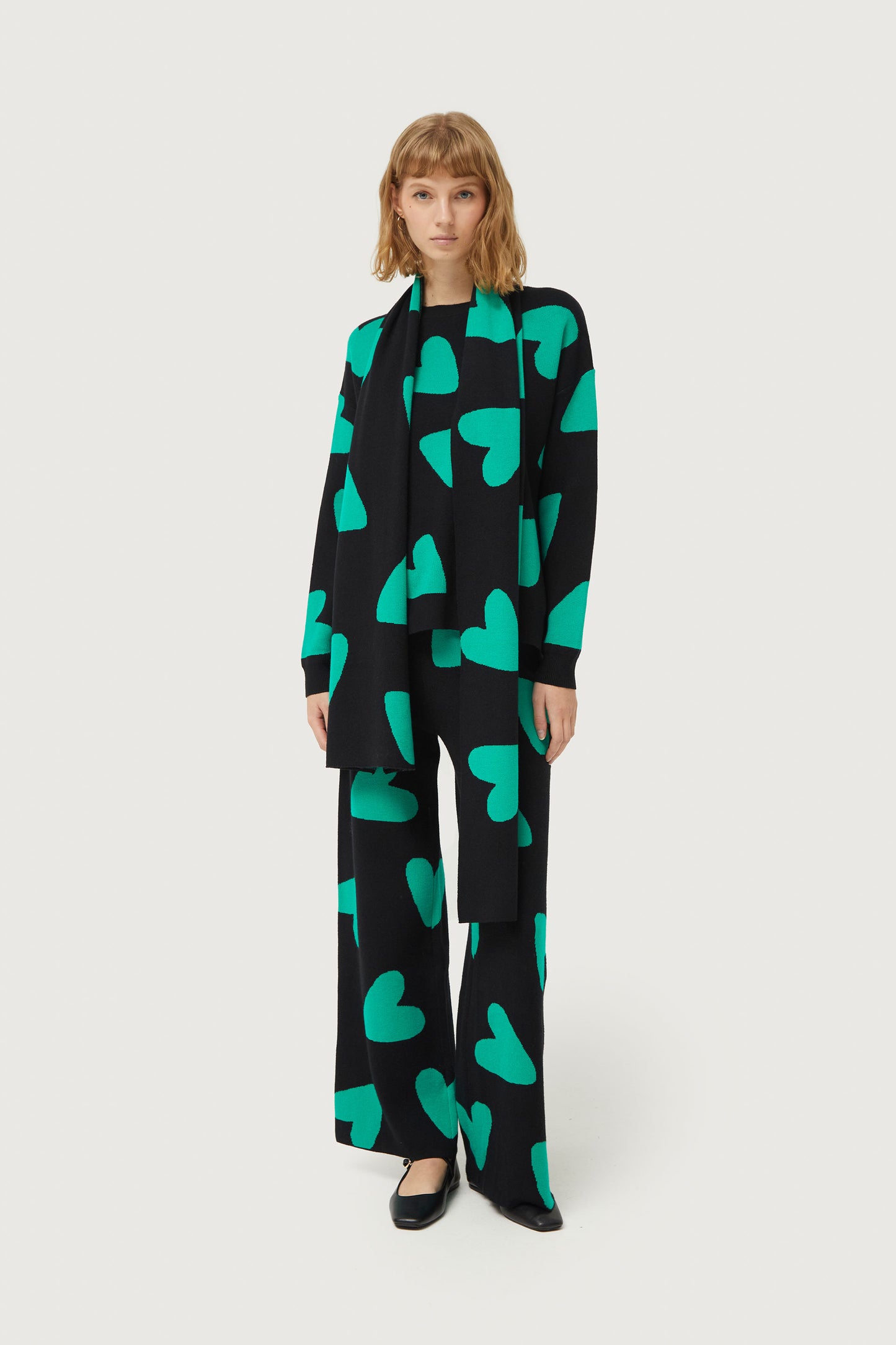 Black heart jacquard knit sweater