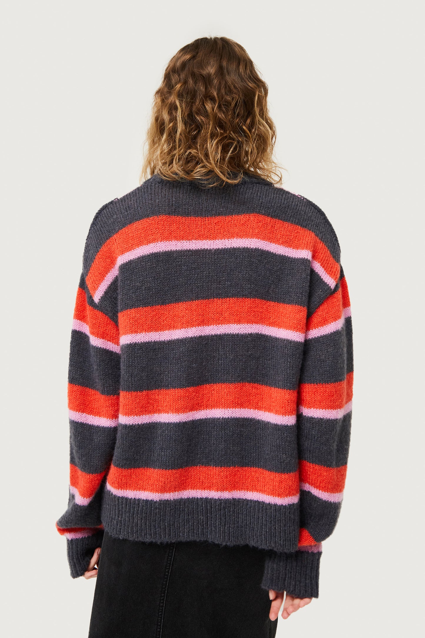 Red striped knited sweater