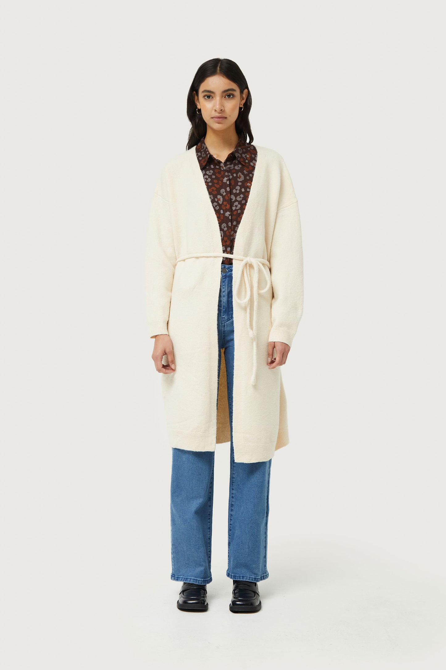 White knitted midi jacket