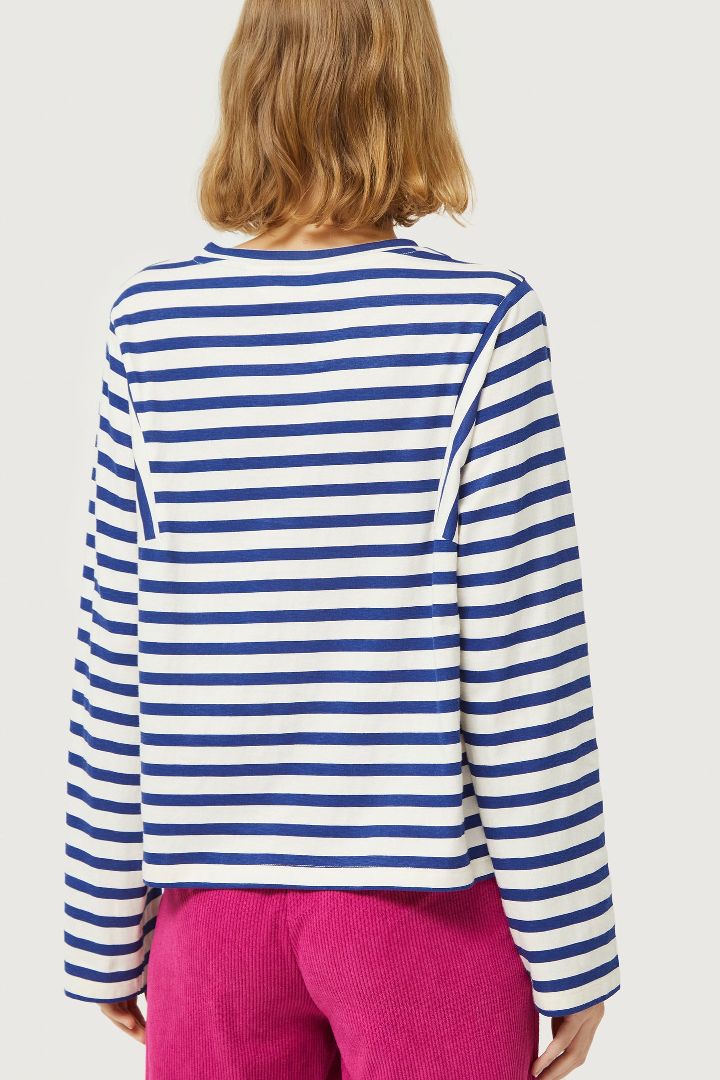 White and blue striped t-shirt