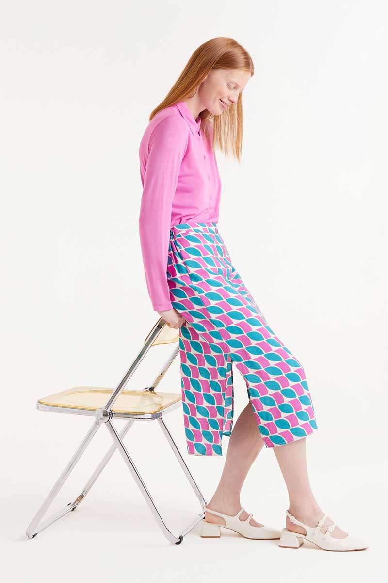 Midi skirt with Feathers print