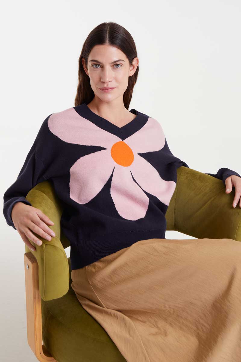 Jacquard knit sweater with big navy blue flower print