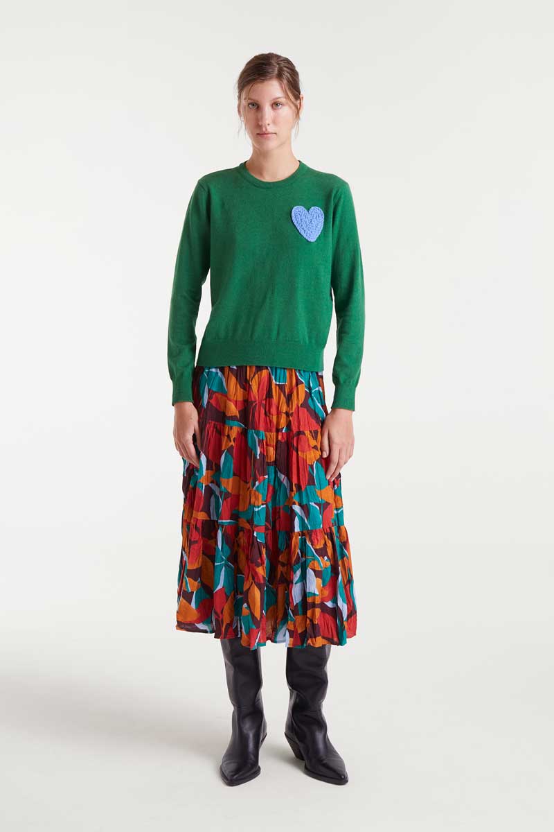 Green knitted sweater with heart print