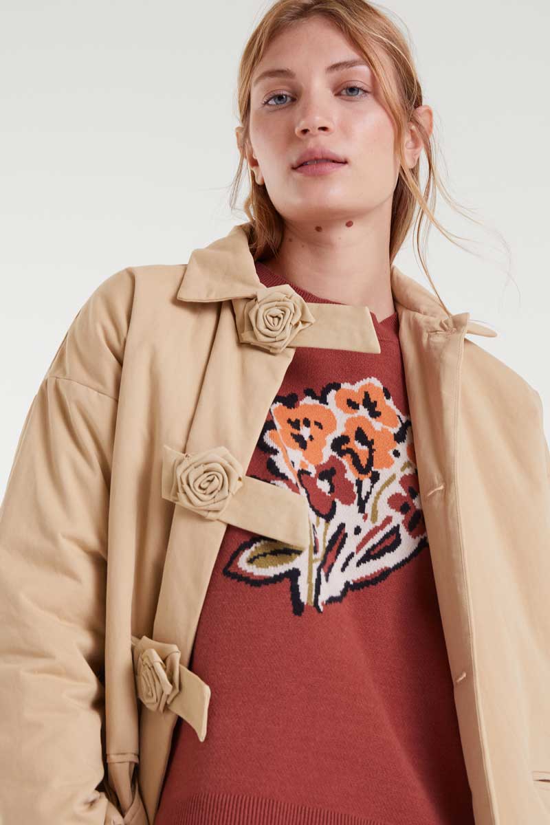 Jacquard knit sweater with bouquet print