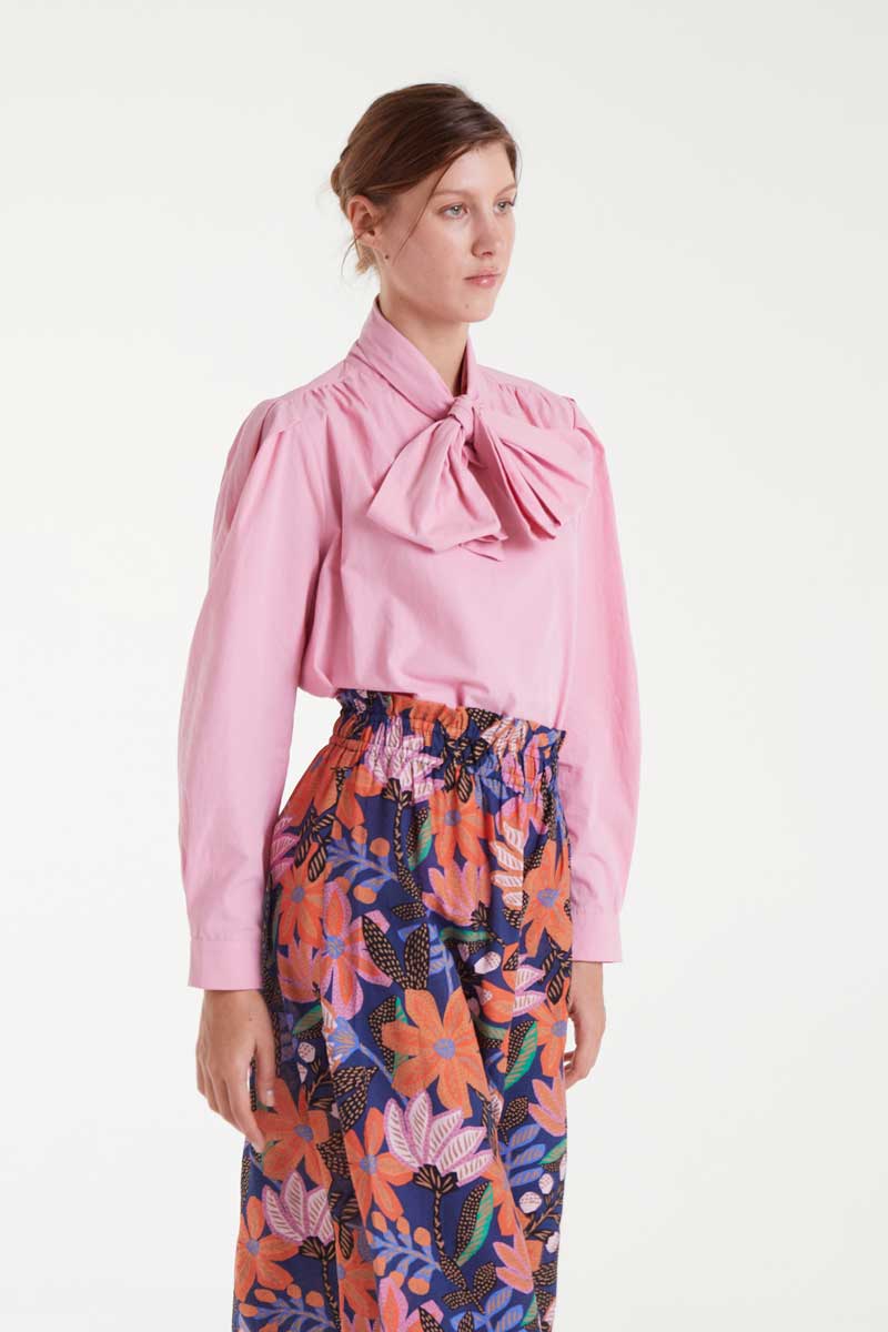 100% cotton pink bow shirt