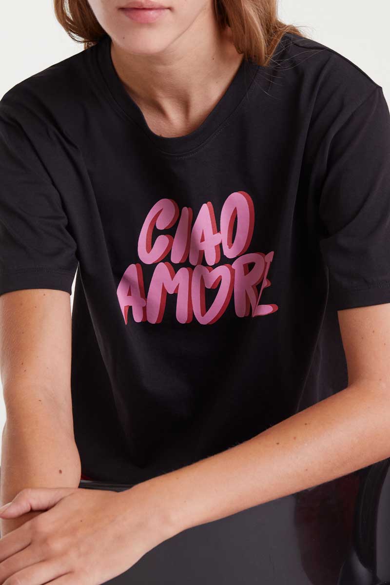 100% cotton T-shirt with Ciao Amore print