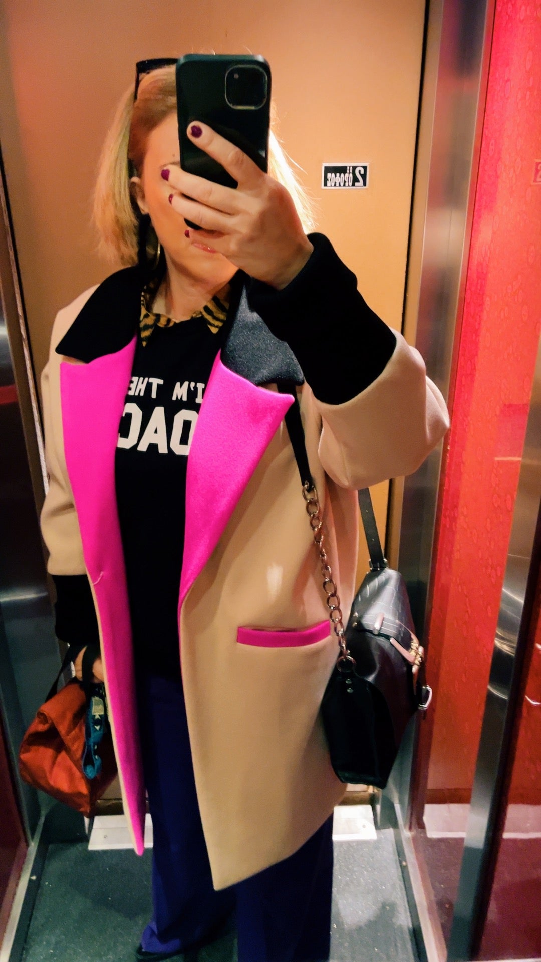 ΠΑΛΤΟ BEIGE WITH FUCHSIA TWIST