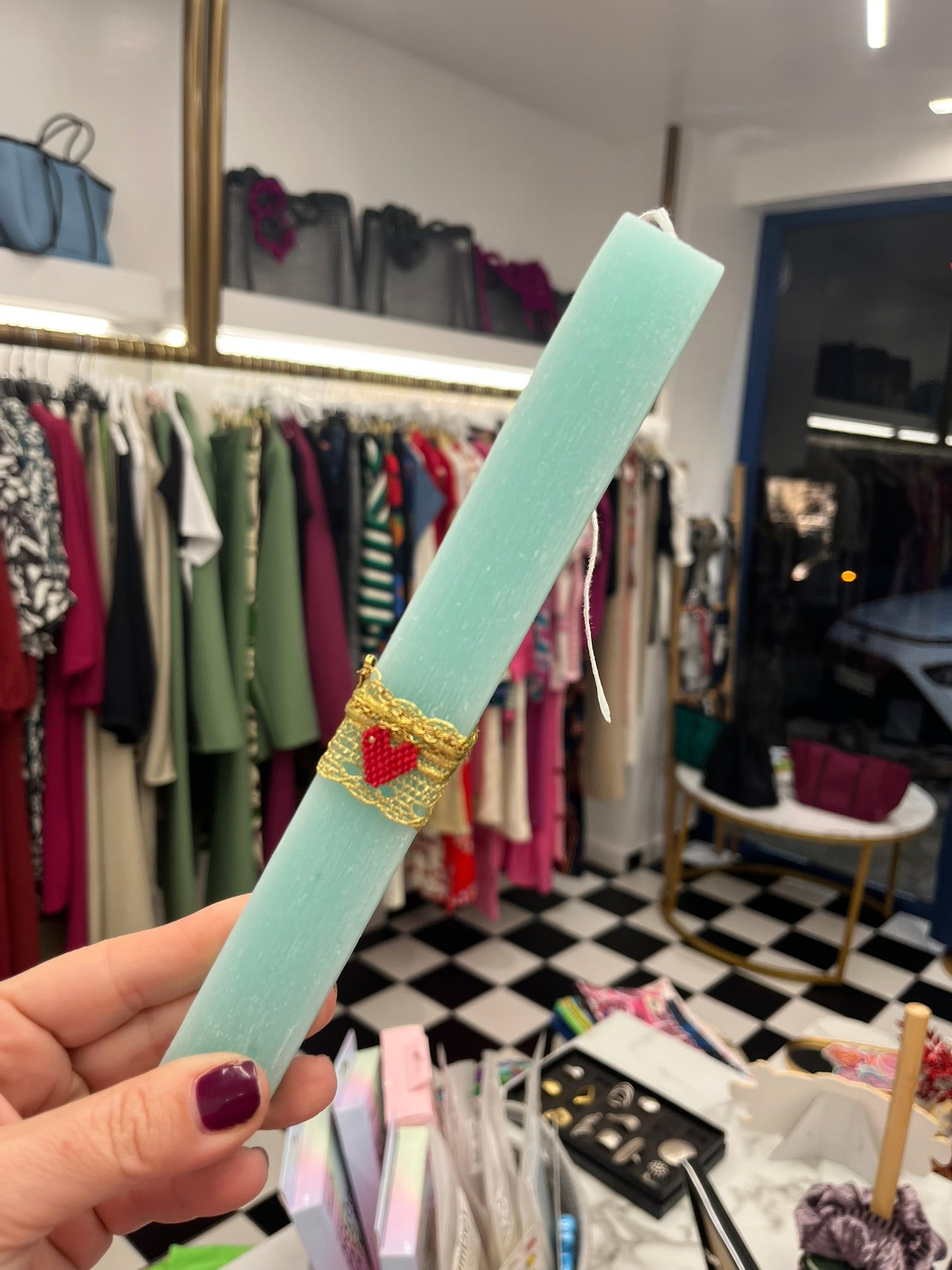 Easter candle heart red