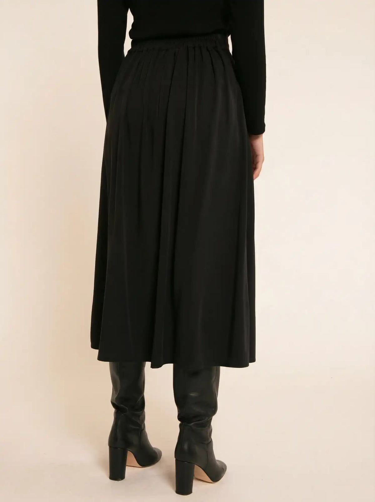 Black A-line button-front skirt