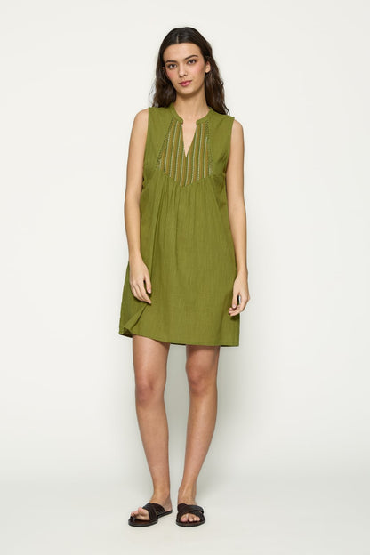 Embroidered short dress