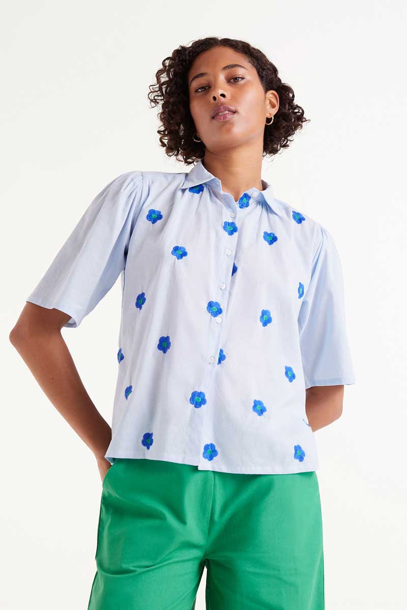 Short sleeve flower print shirt