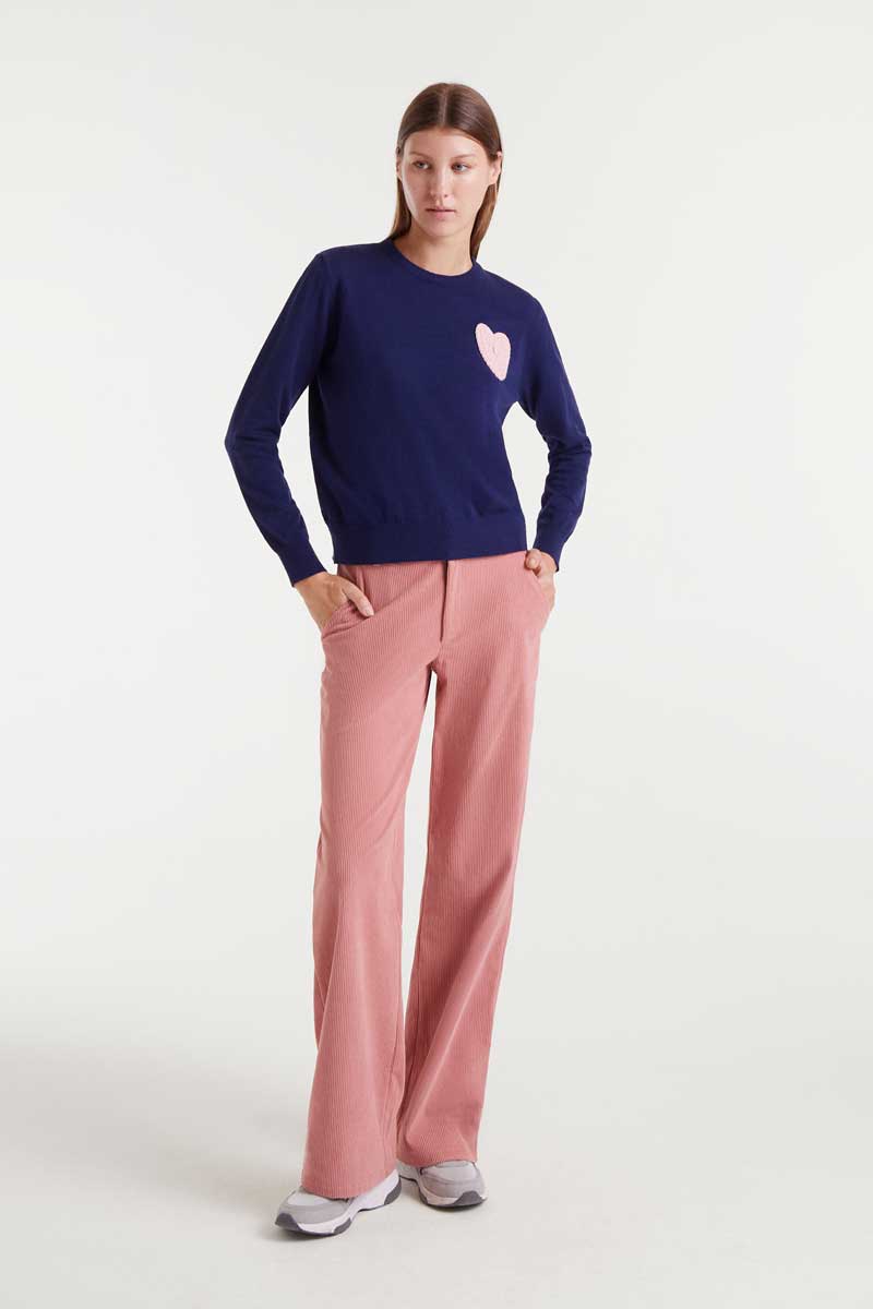 Navy blue knitted sweater with heart print
