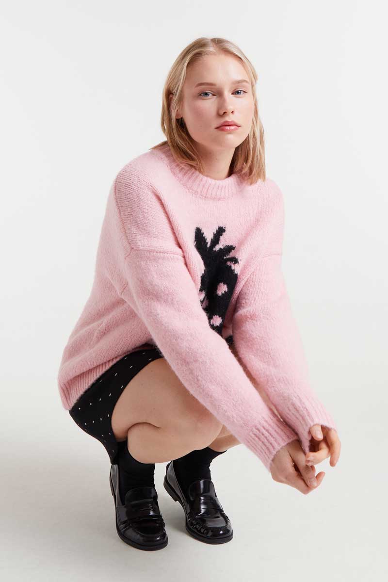 Jacquard knit sweater with Strawberry print