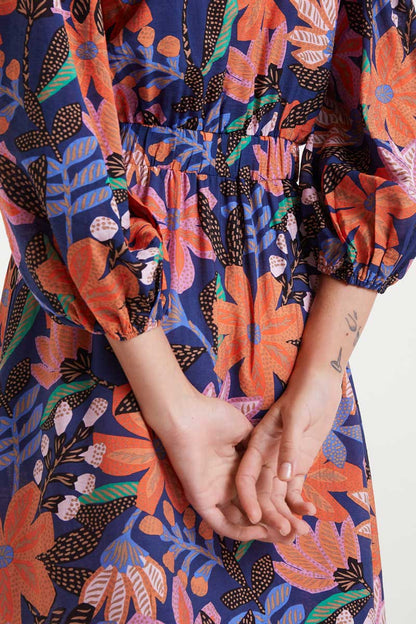 Long lightweight crepe dress with Tigerlily print