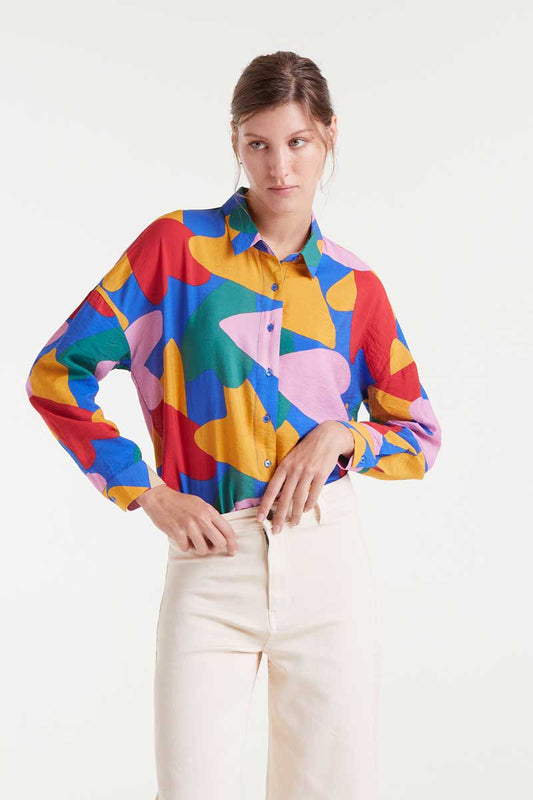 Light crepe shirt with Cupid print