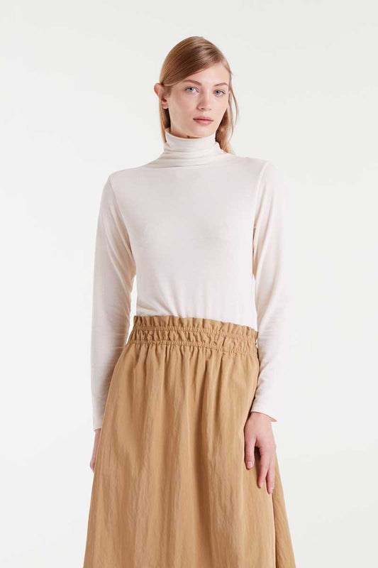 White turtleneck t-shirt