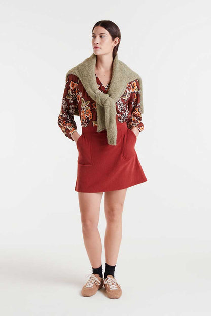 Lightweight crepe shirt with Daisy print