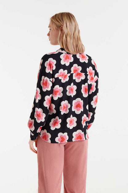 Shirt sweetheart