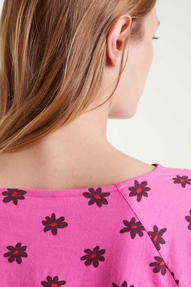100% cotton T-shirt with Daisy print