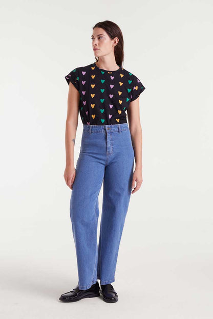 Blue jeans with heart embroidery