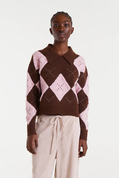 Pink and brown diamond-stitch jacquard sweater