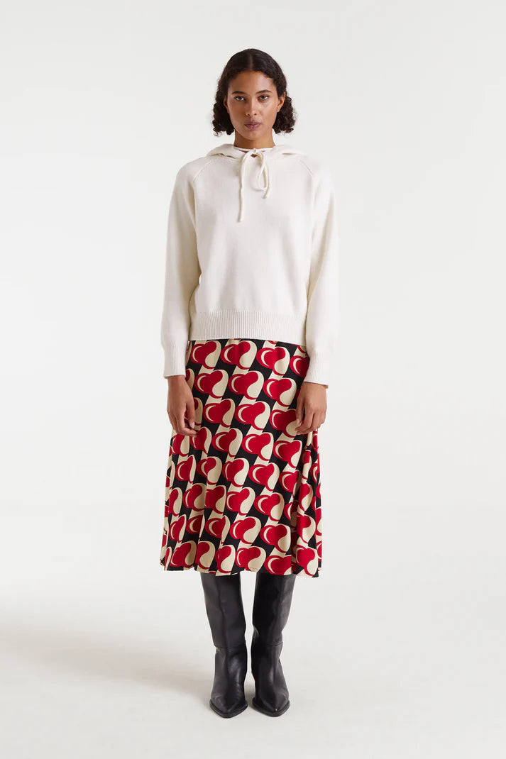 White fine knit sweatshirt sweater