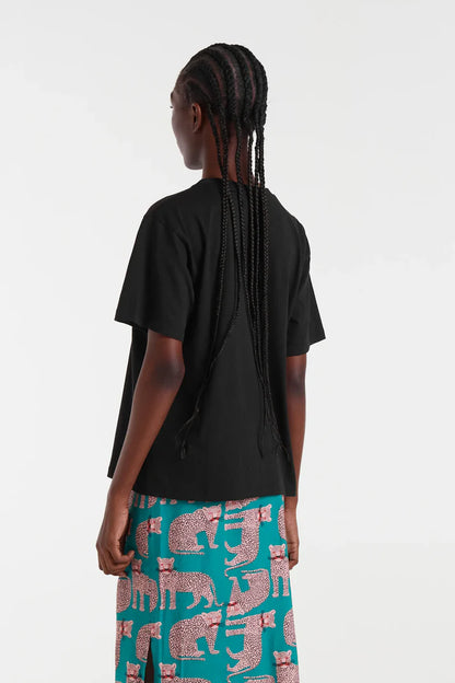 100% cotton black T-shirt with leopard print