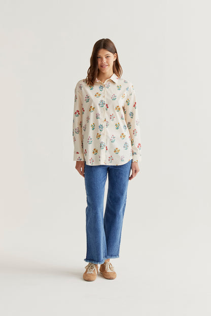 Shirt with gardener print