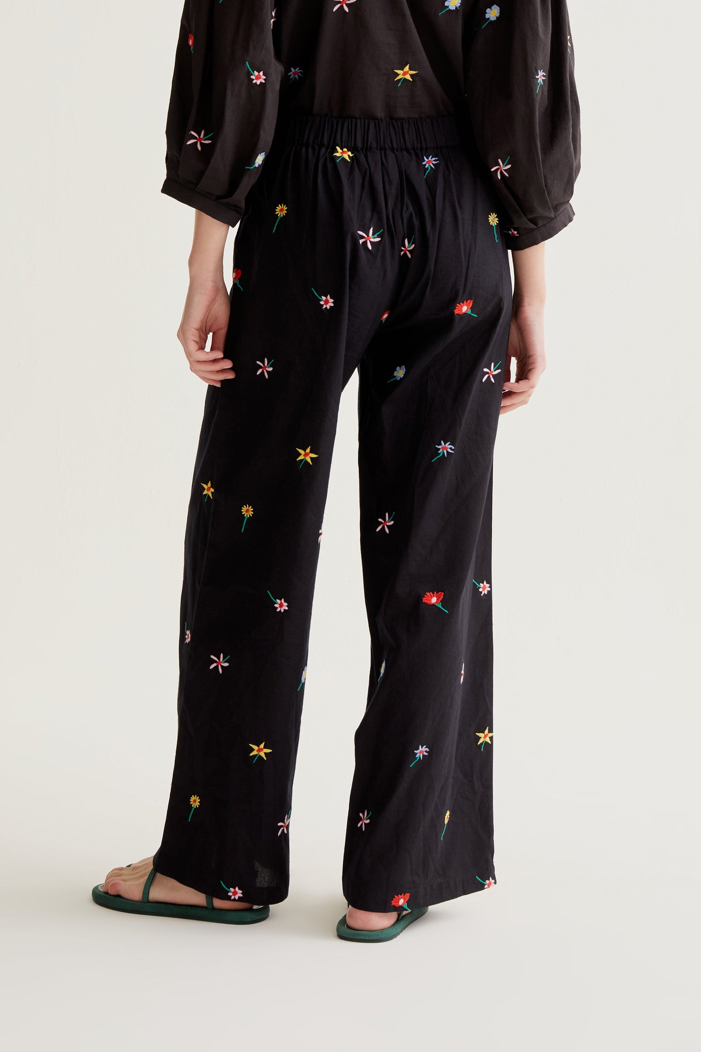 Black Gardener Flowers Print Trousers