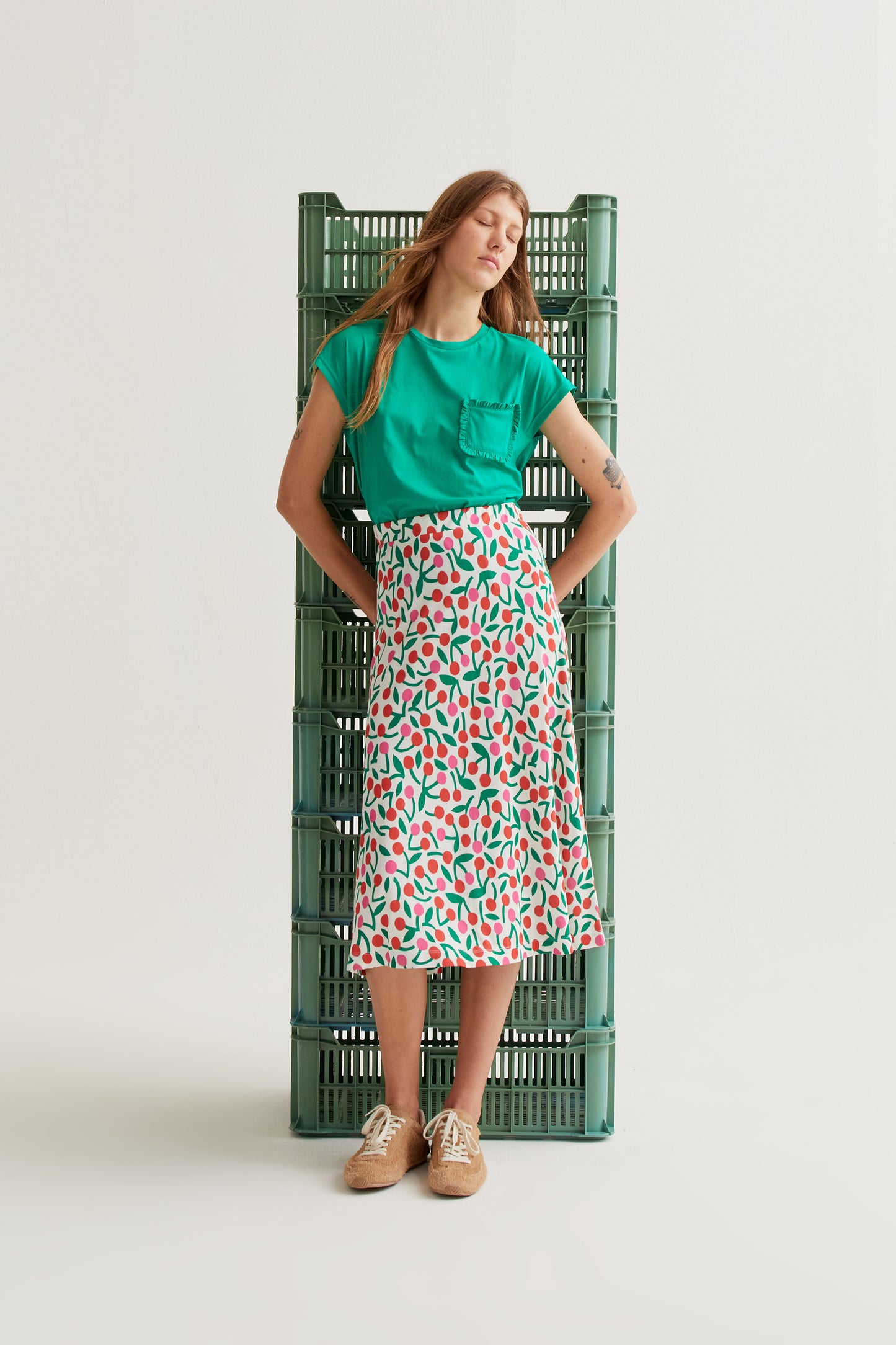 Midi skirt with burgundy print