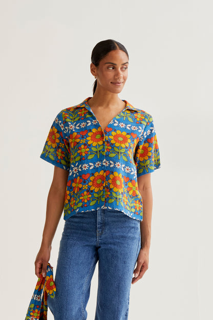 Shirt with Garden print