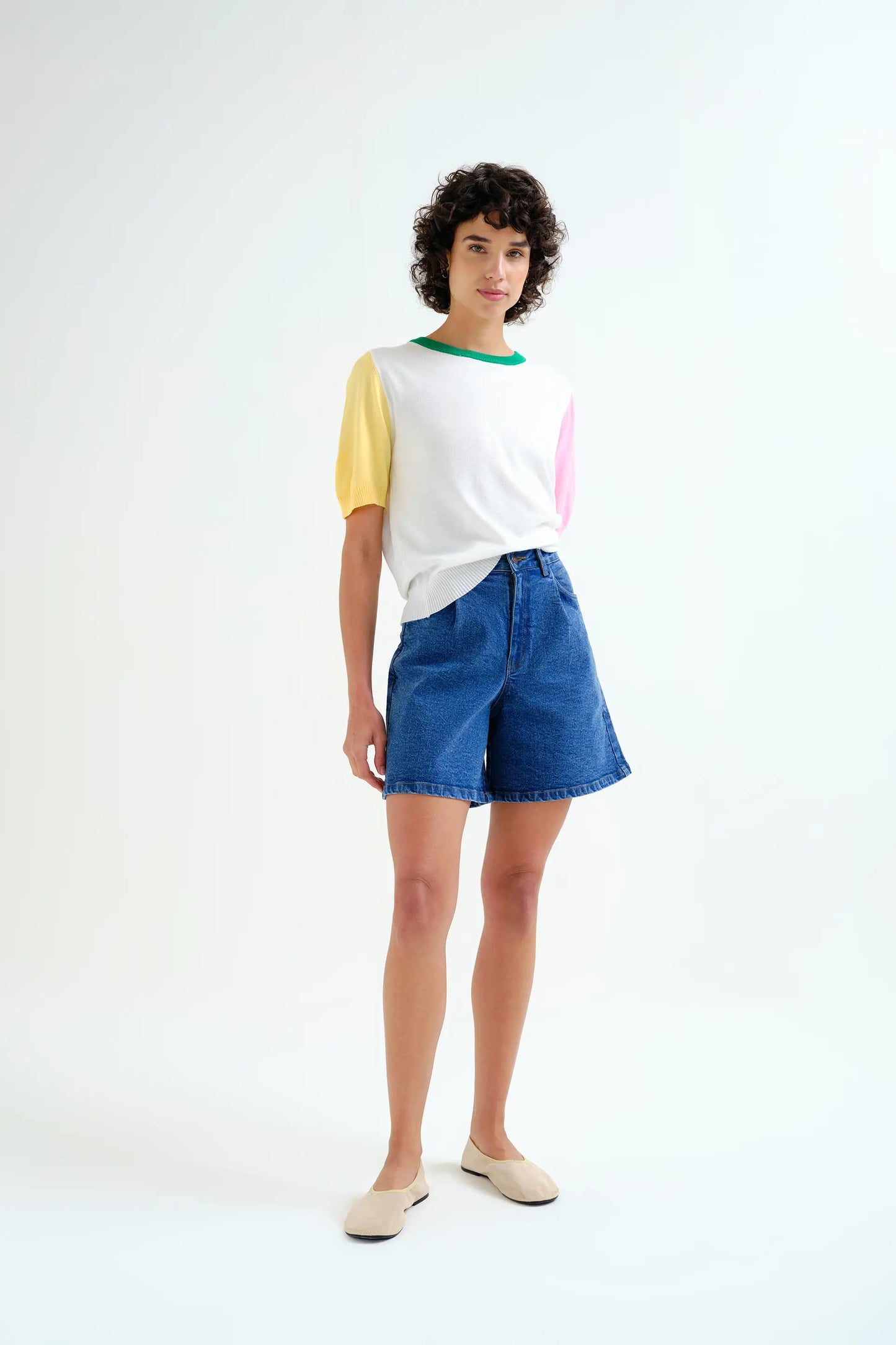 Blue denim shorts with wavy detail