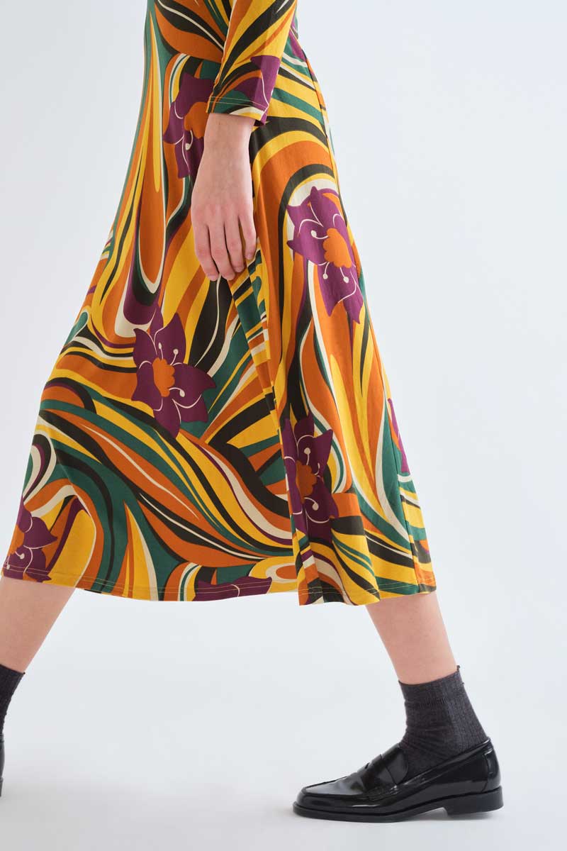 Short dress with Inverness print