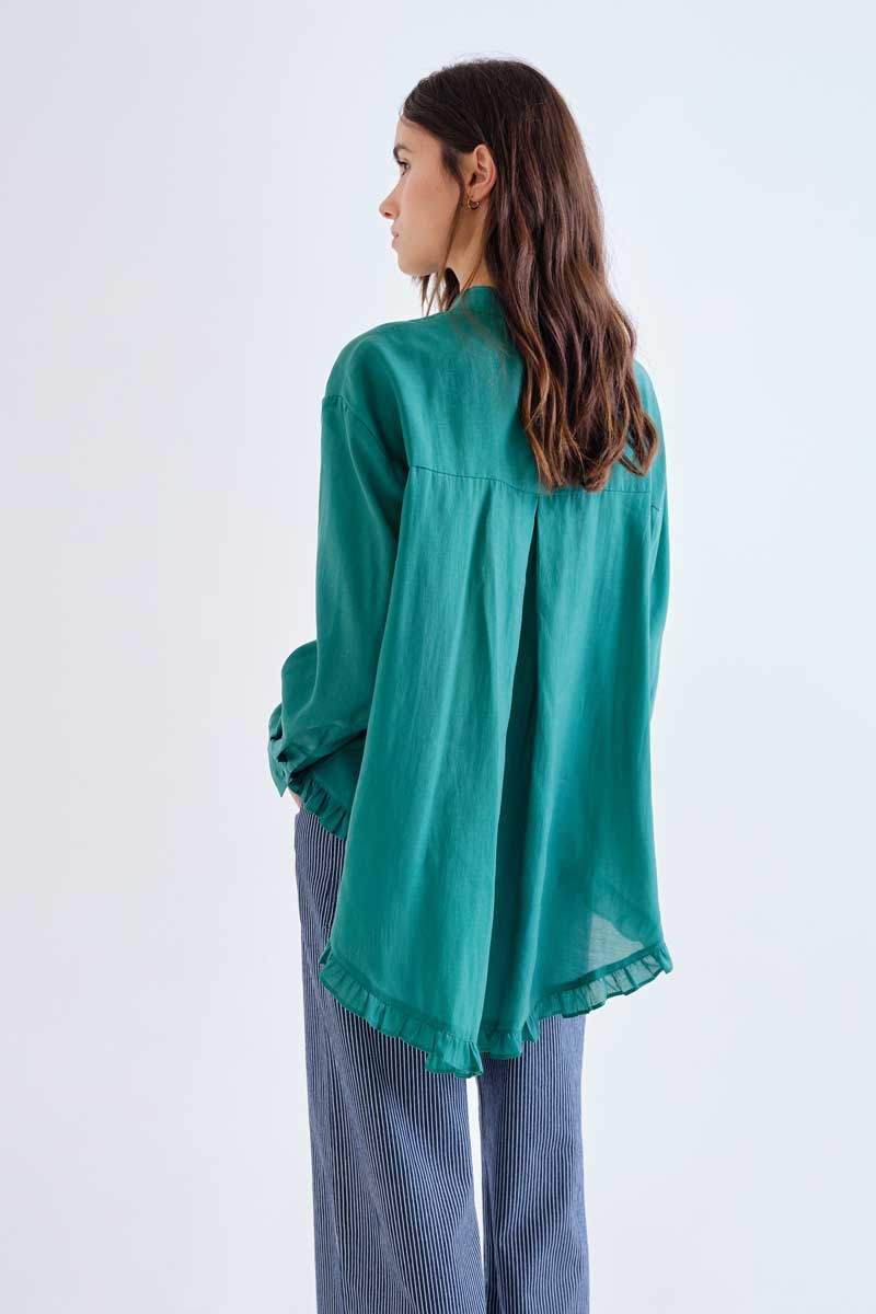 Shirt with green scarf