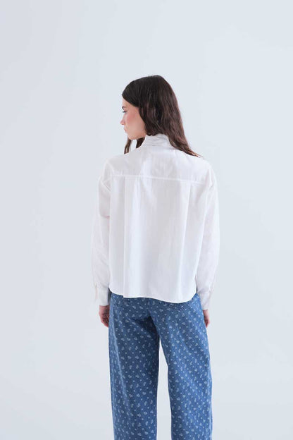 White tie-front shirt, 100% cotton