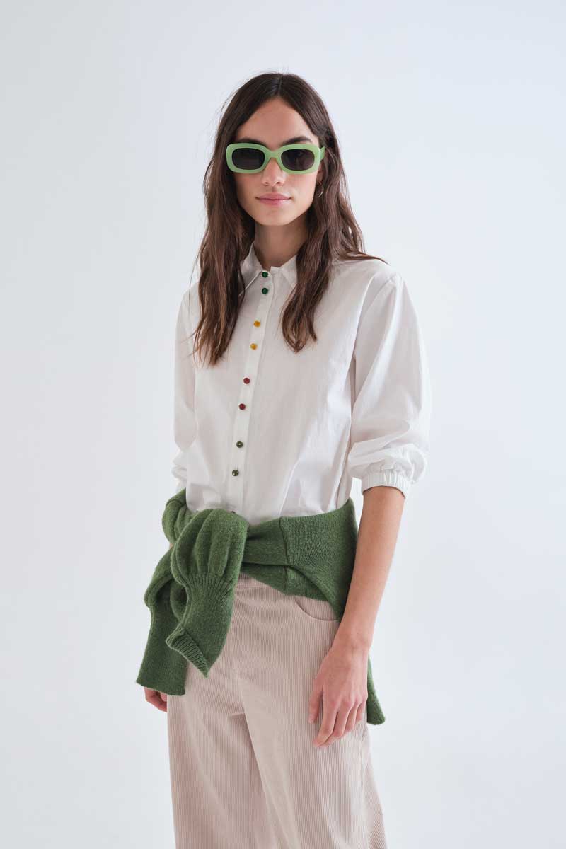 100% cotton white shirt with multicolor jewel buttons