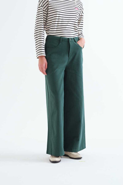 100% petrol green cotton jeans