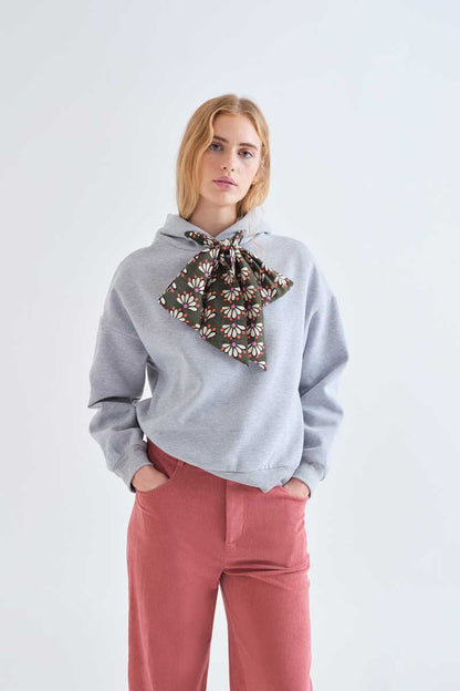 Black sweatshirt with Geometry printed tie