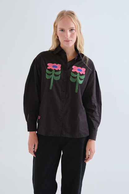 Black shirt with Neo Garden floral embroidery