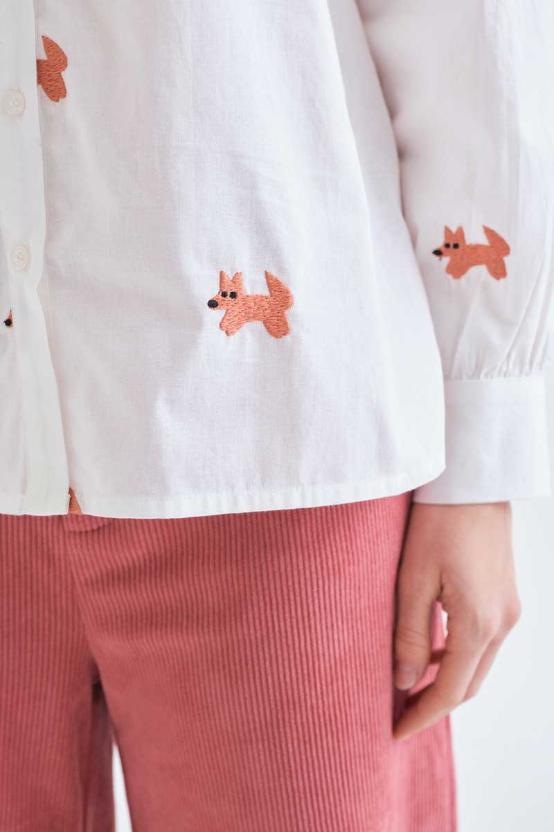 100% cotton shirt with fox embroidery