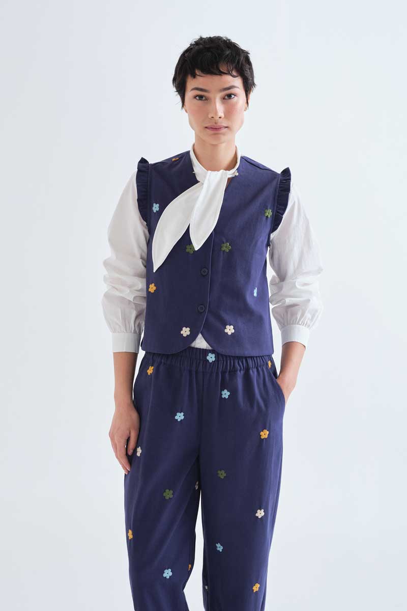 Navy blue 100% cotton vest with floral embroidery