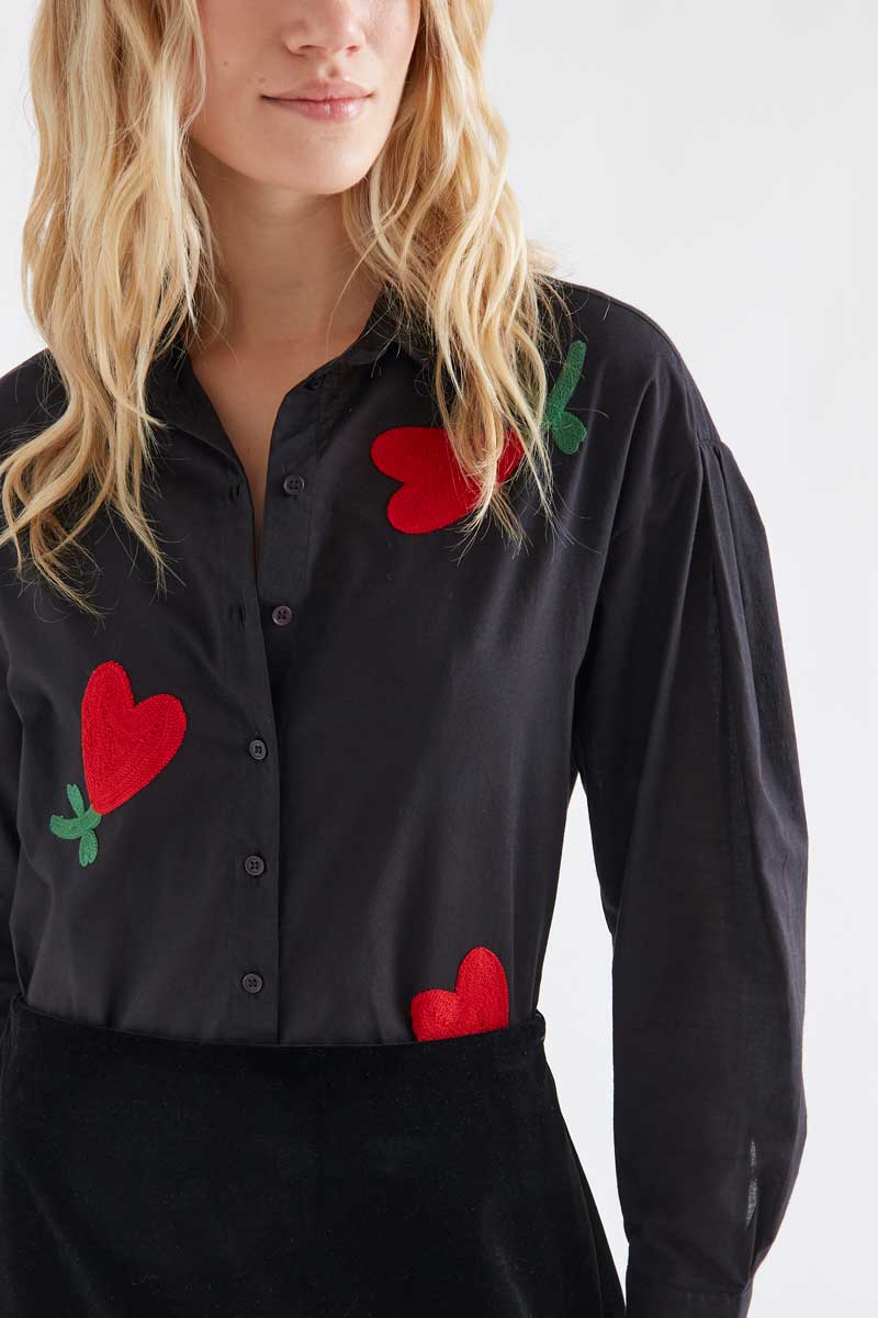100% black cotton shirt with embroidered "CF" heart