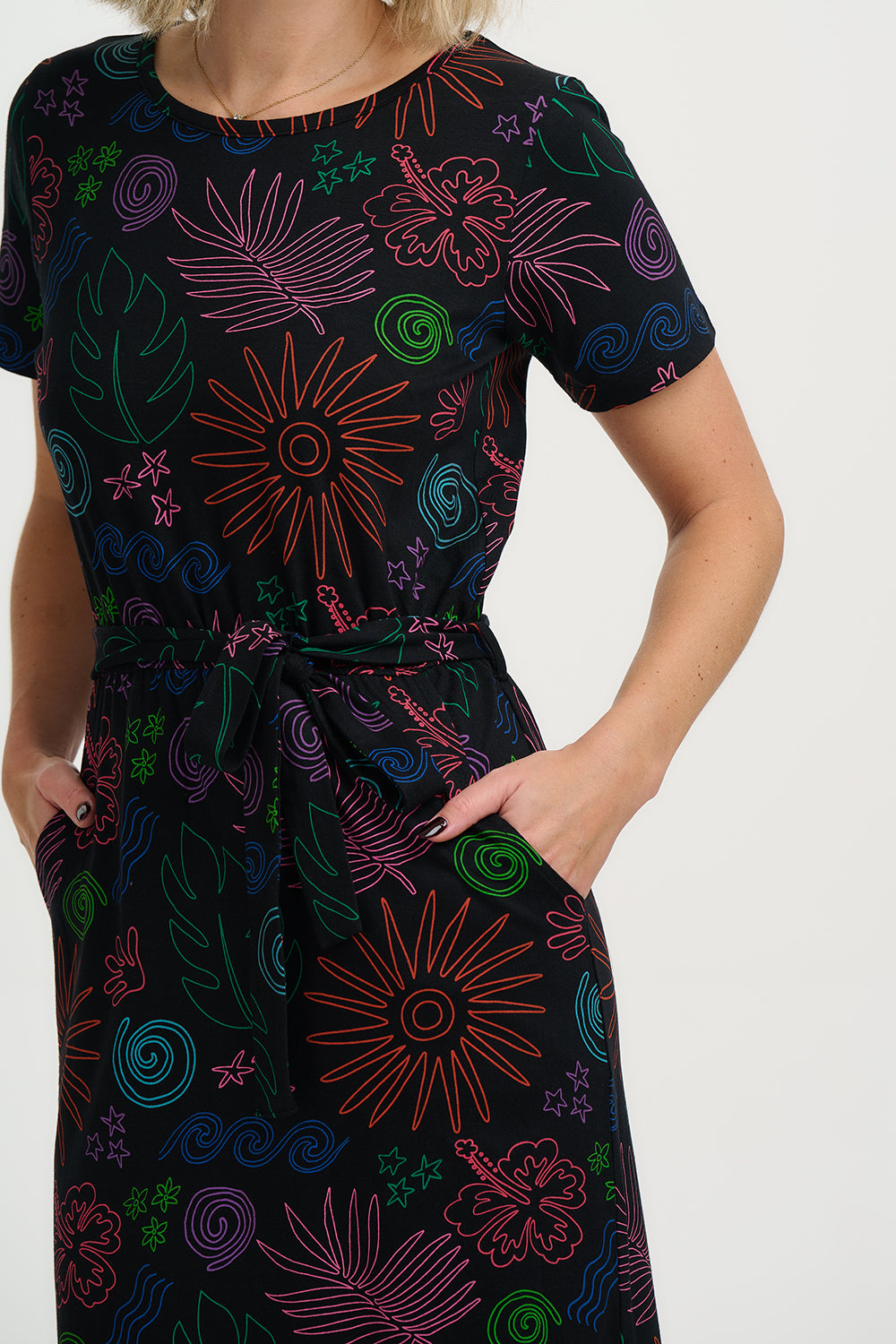 Flissy Jersey Midi Dress - Black, Island Fiesta