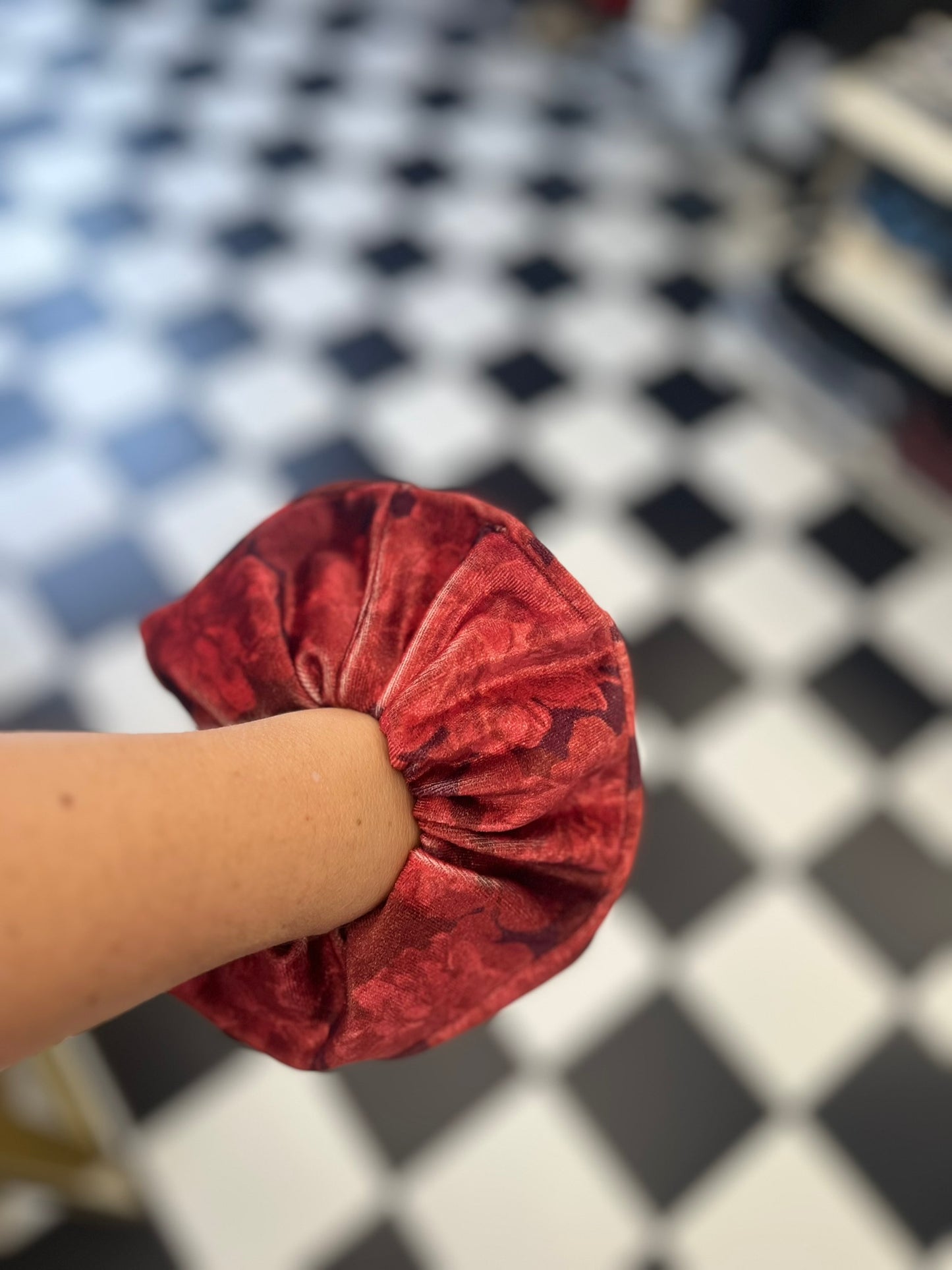 SCRUNCHIES - BROWN ΛΑΧΟΥΡΙ VELVET