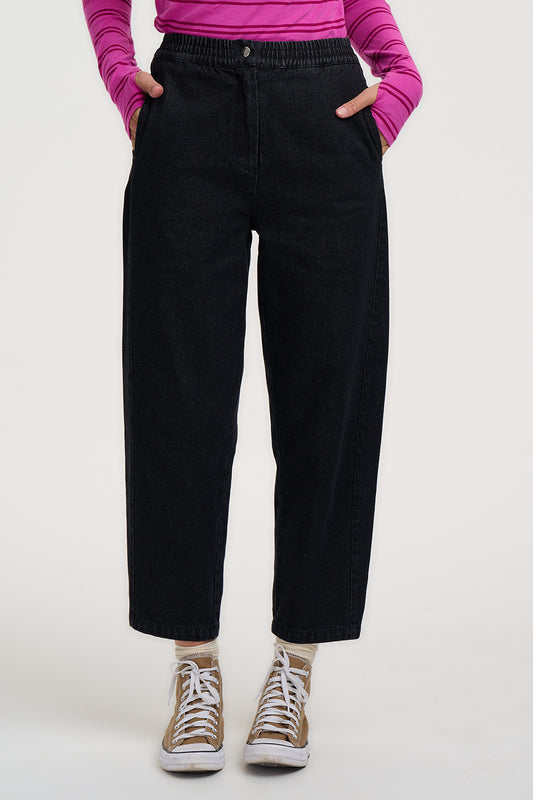 Sugarhill Brighton Mila Μαύρο Denim Barrel Παντελόνι με Κέντημα Τριαντάφυλλο